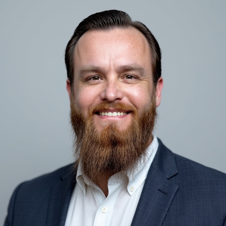 Chris's Headshot